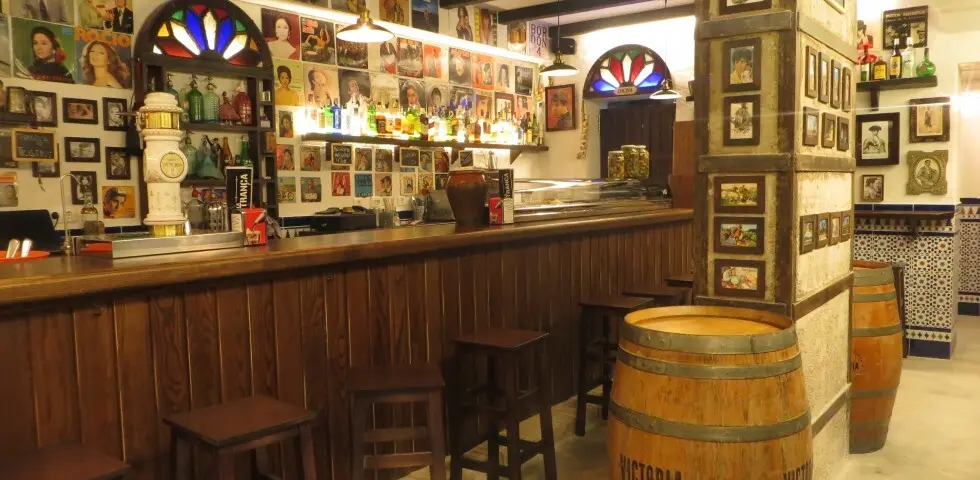 bar of la tranca bar in malaga