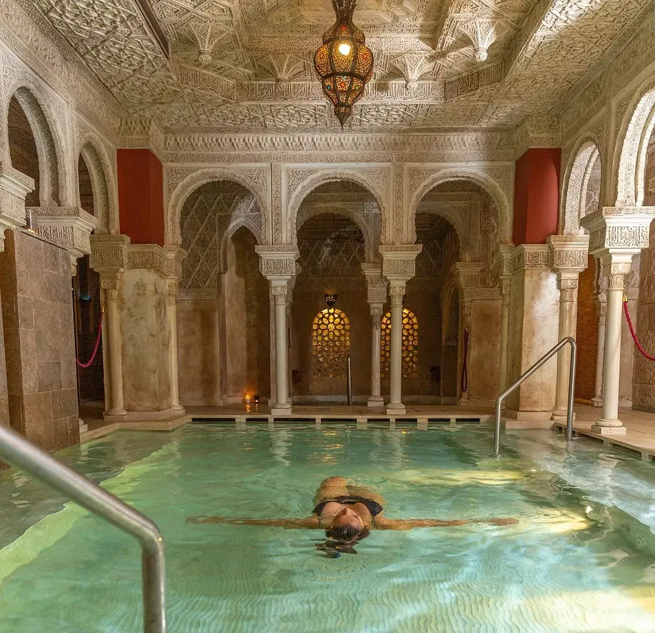 Interiören i Aqua Arab-badet