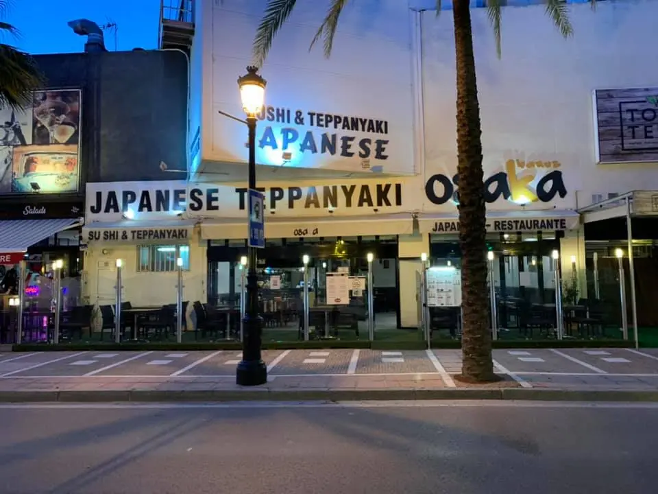 Eingang zu Osaka Puerto Banús