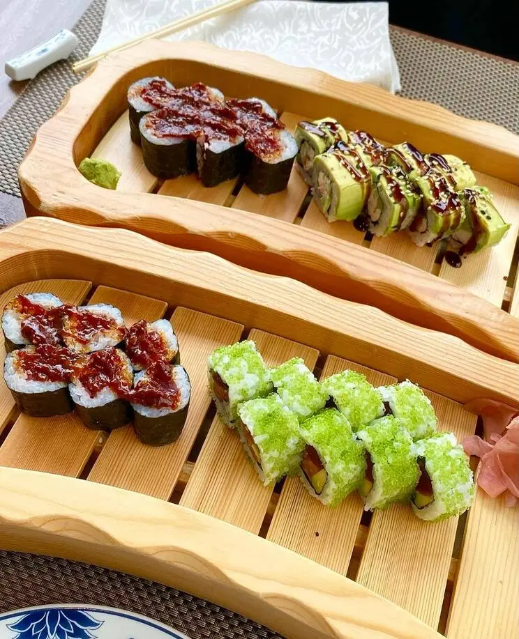 Original sushi rolls at Sakura Marbella