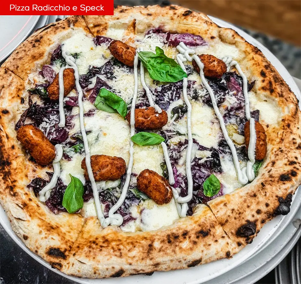 The delicious pizzas of Pizzamore Malaga