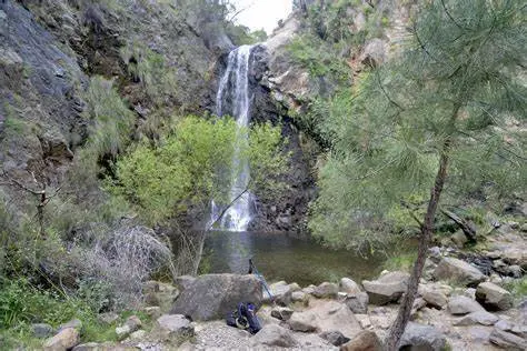 Vattenhål på Sendero de las Cascadas