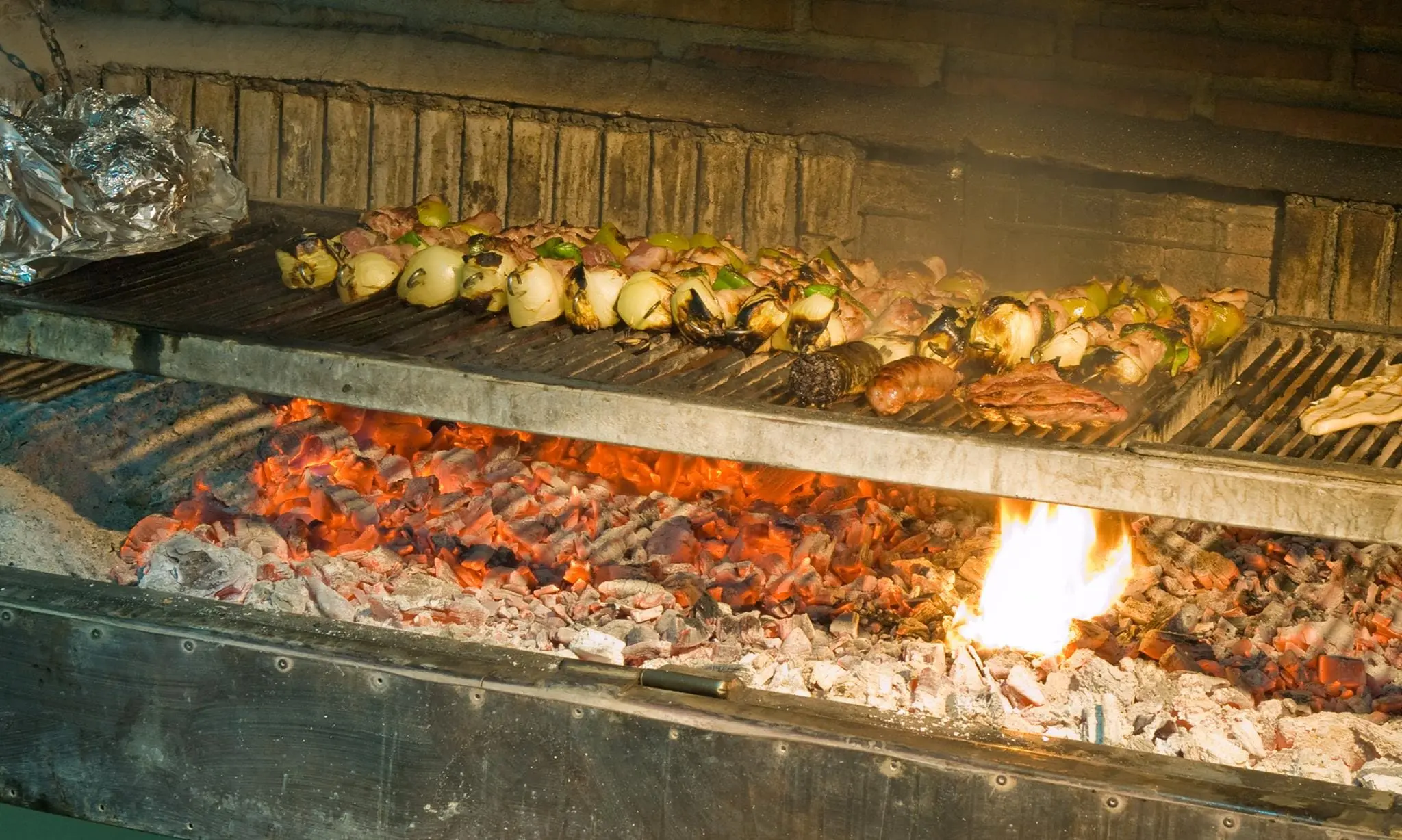 Brochettes grillées chez Papulinos