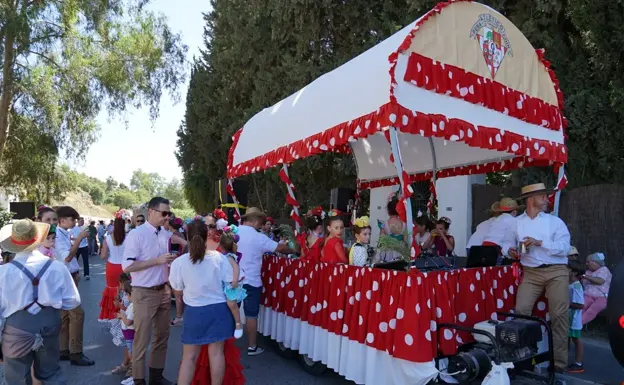 Indbyggerne i Coín klæder sig ud som pilgrimme i forbindelse med Romería de la Virgen