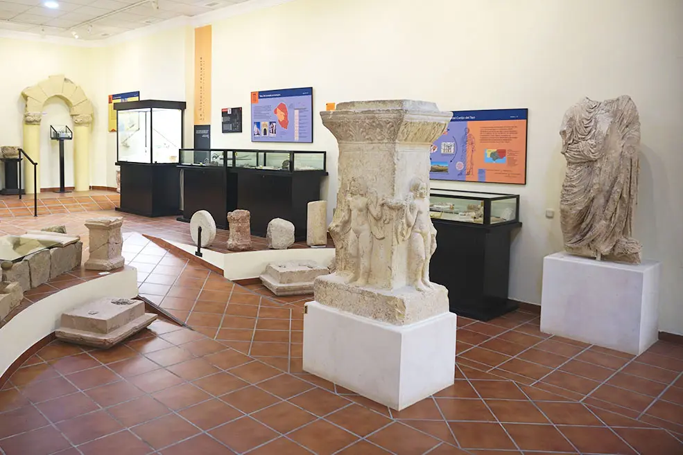 Det kommunale museum i Teba har mere end 800 historiske genstande