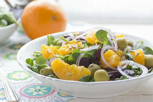 Salade spéciale aux oranges : Ensalada cateta con naranjas