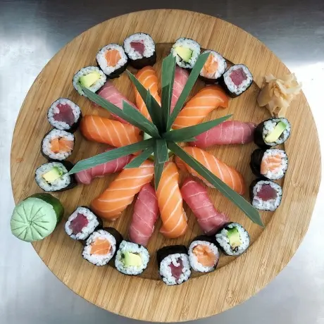 Kamura Sushi combineert een warme sfeer met de Japanse keuken.