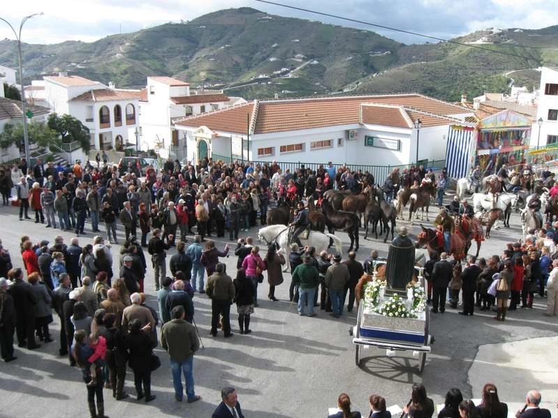 Easter Week, a traditional event for the locals 