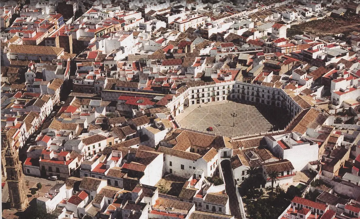 Ochavada plein, een andere en moderne architectuur