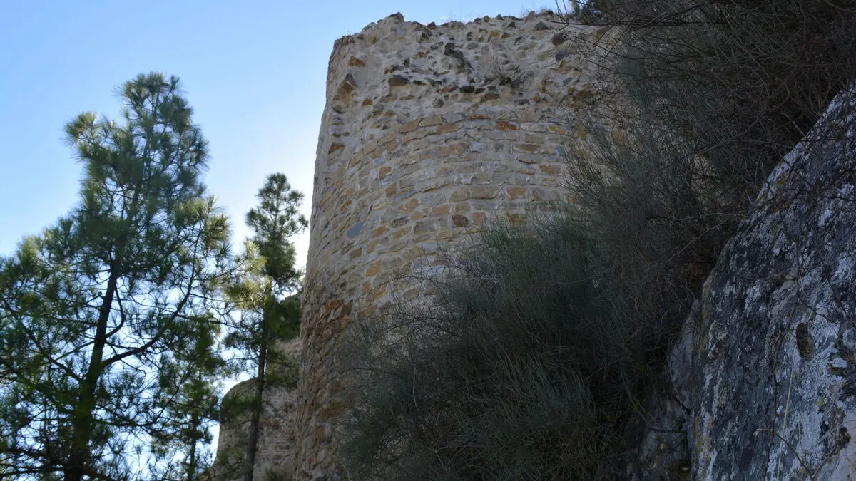Castello in rovina del XVI secolo