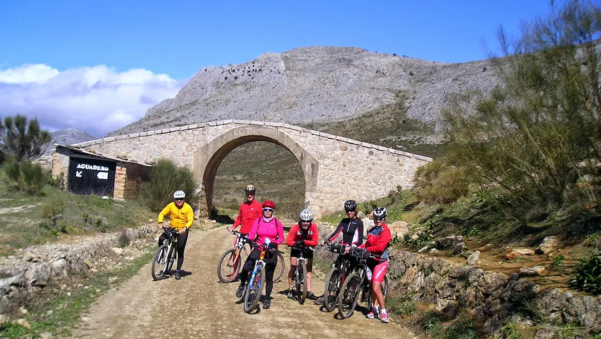 Ruta de la vía del tren en Periana