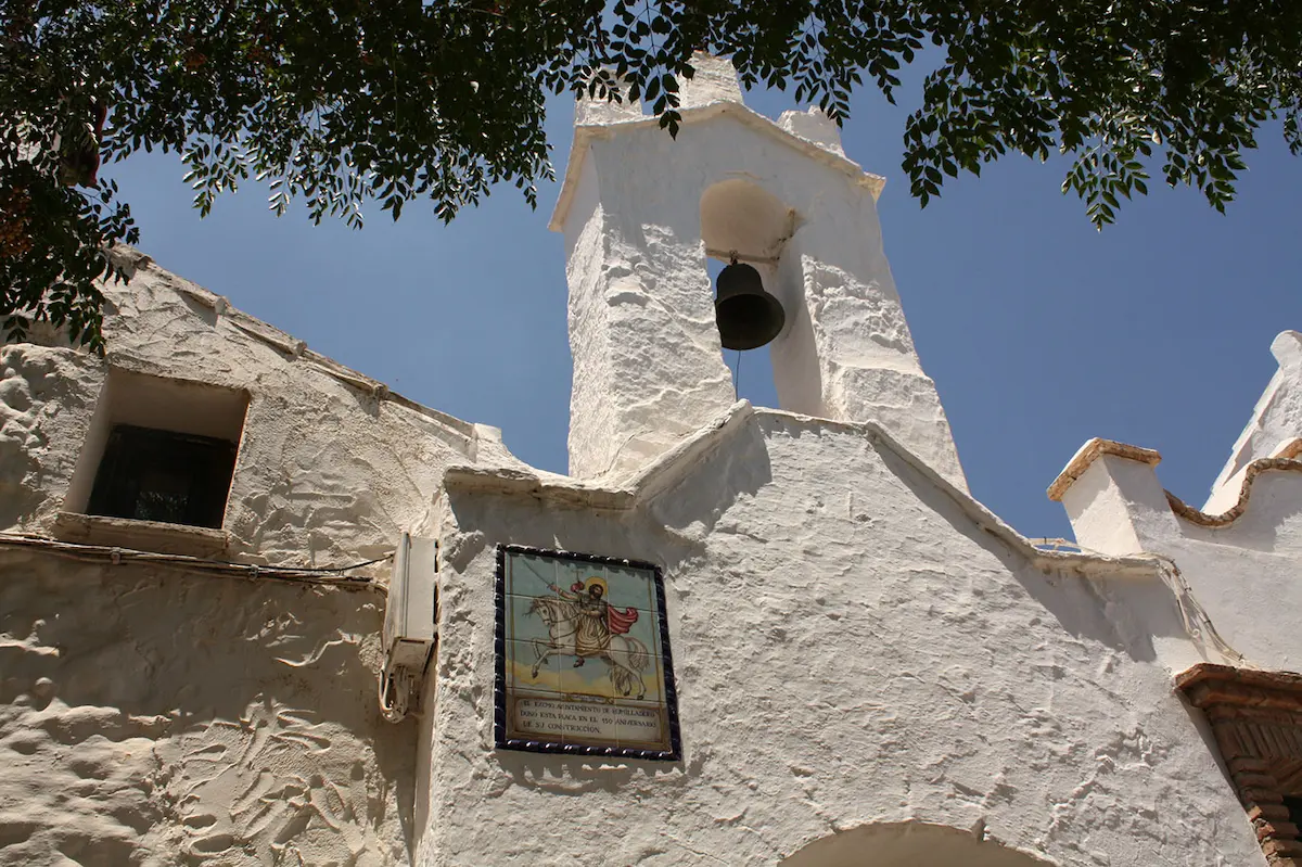 Ermita del Apóstol Santiago, an intact hermitage from the 18th century