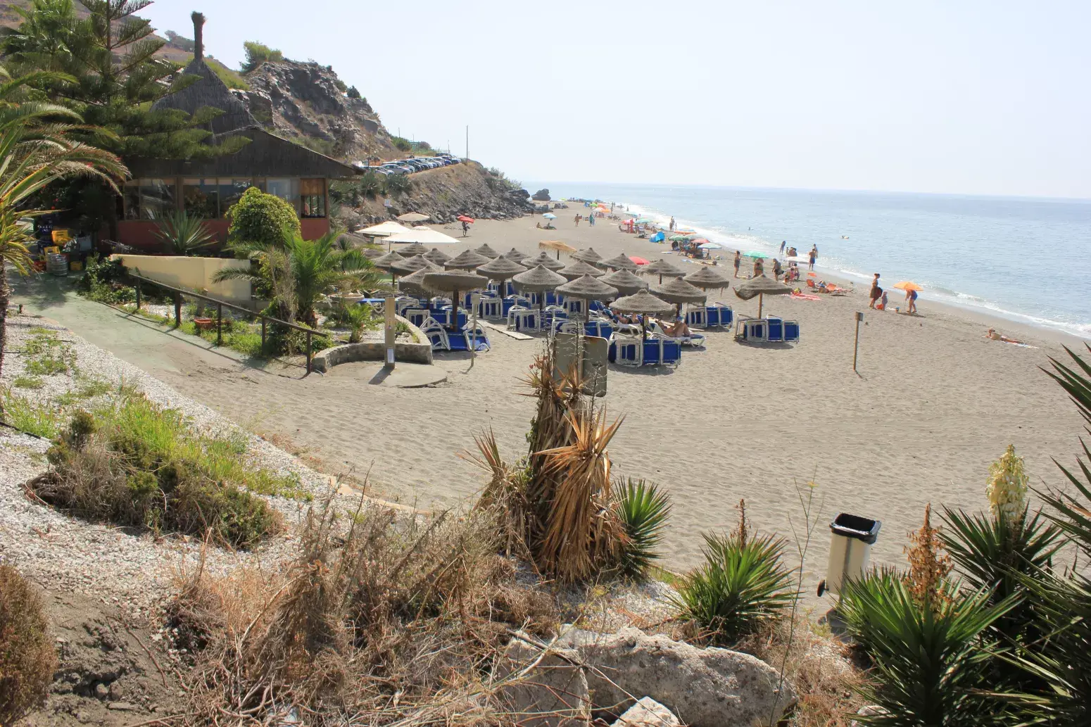 Disfruta de la playa de Vílchez