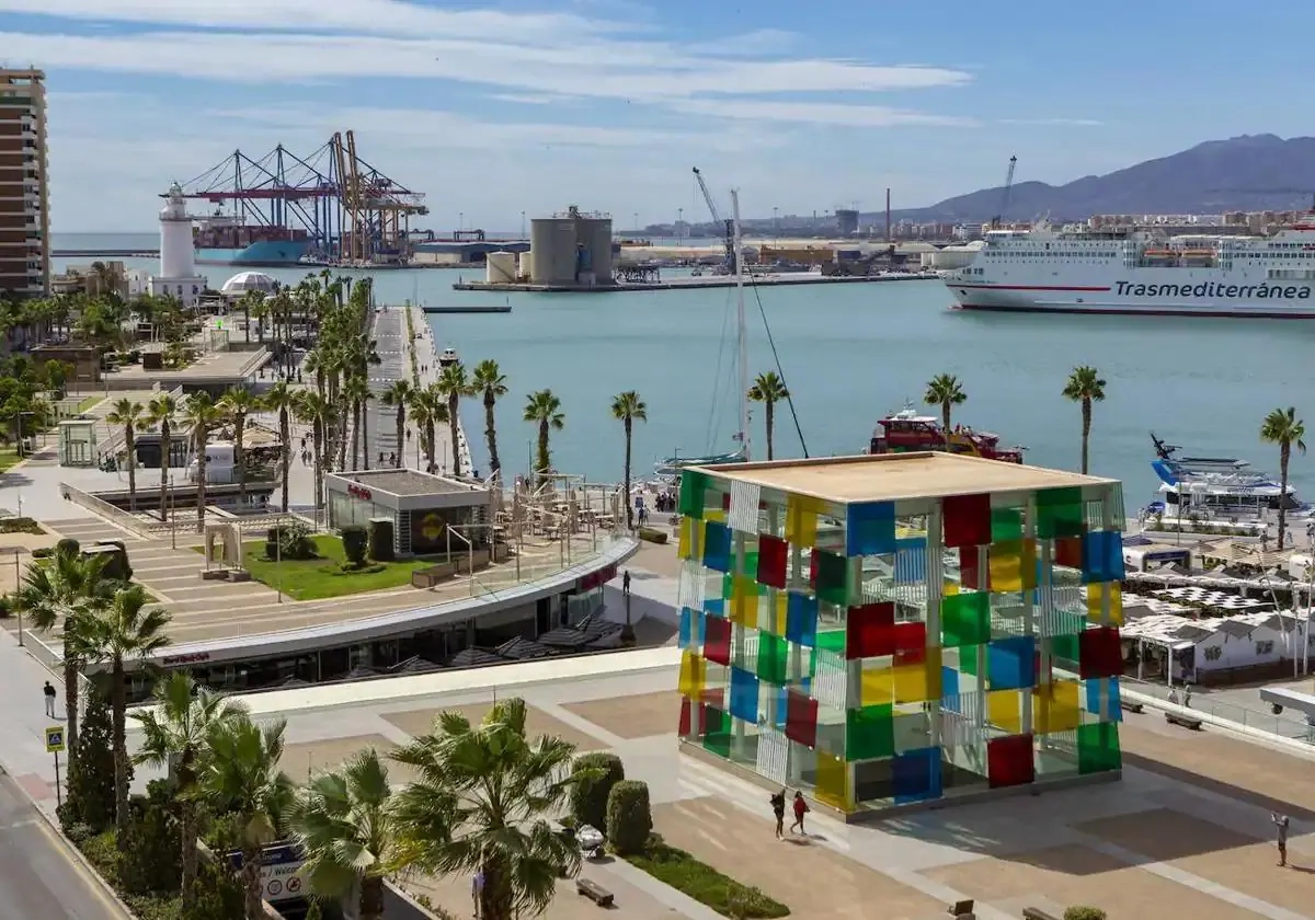 Vista del Muelle Uno a Malaga