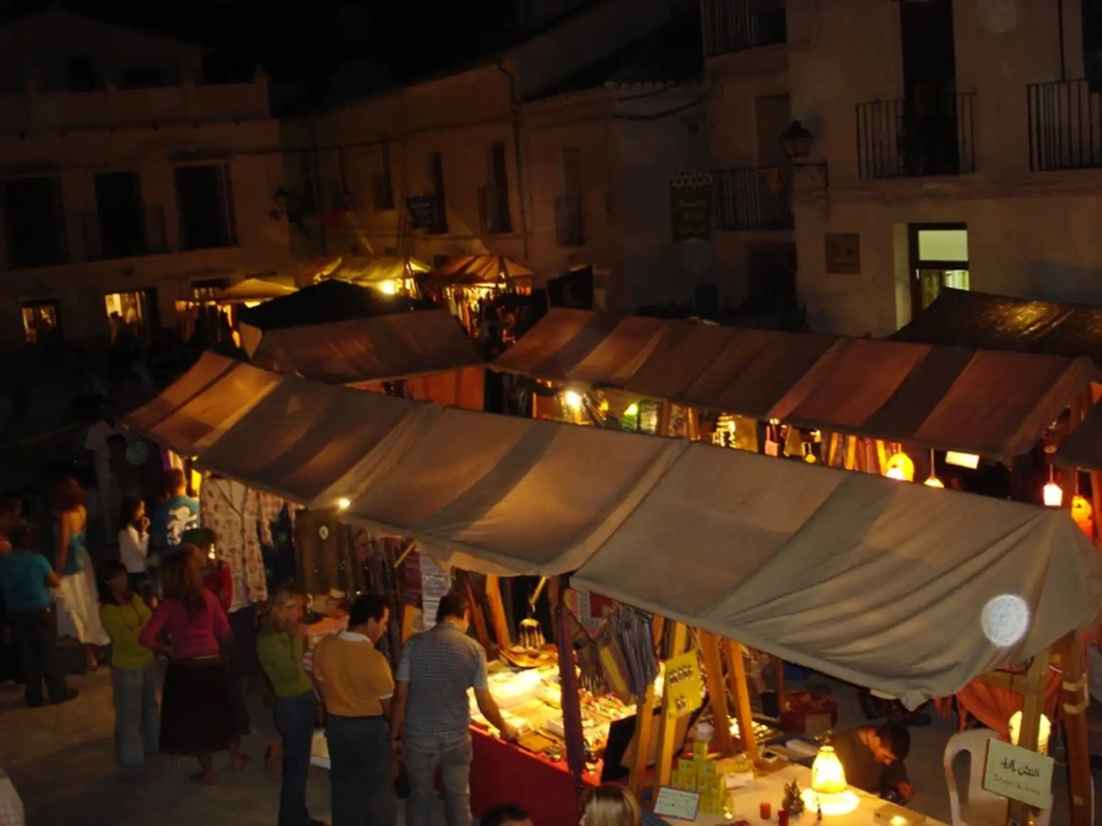 Bancarelle dell'spettacolare andaluso a Carratraca