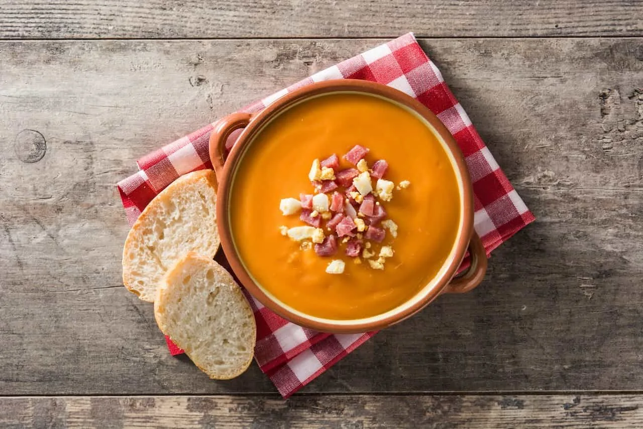 Salmorejo, tradizionale zuppa di pomodoro di Malaga