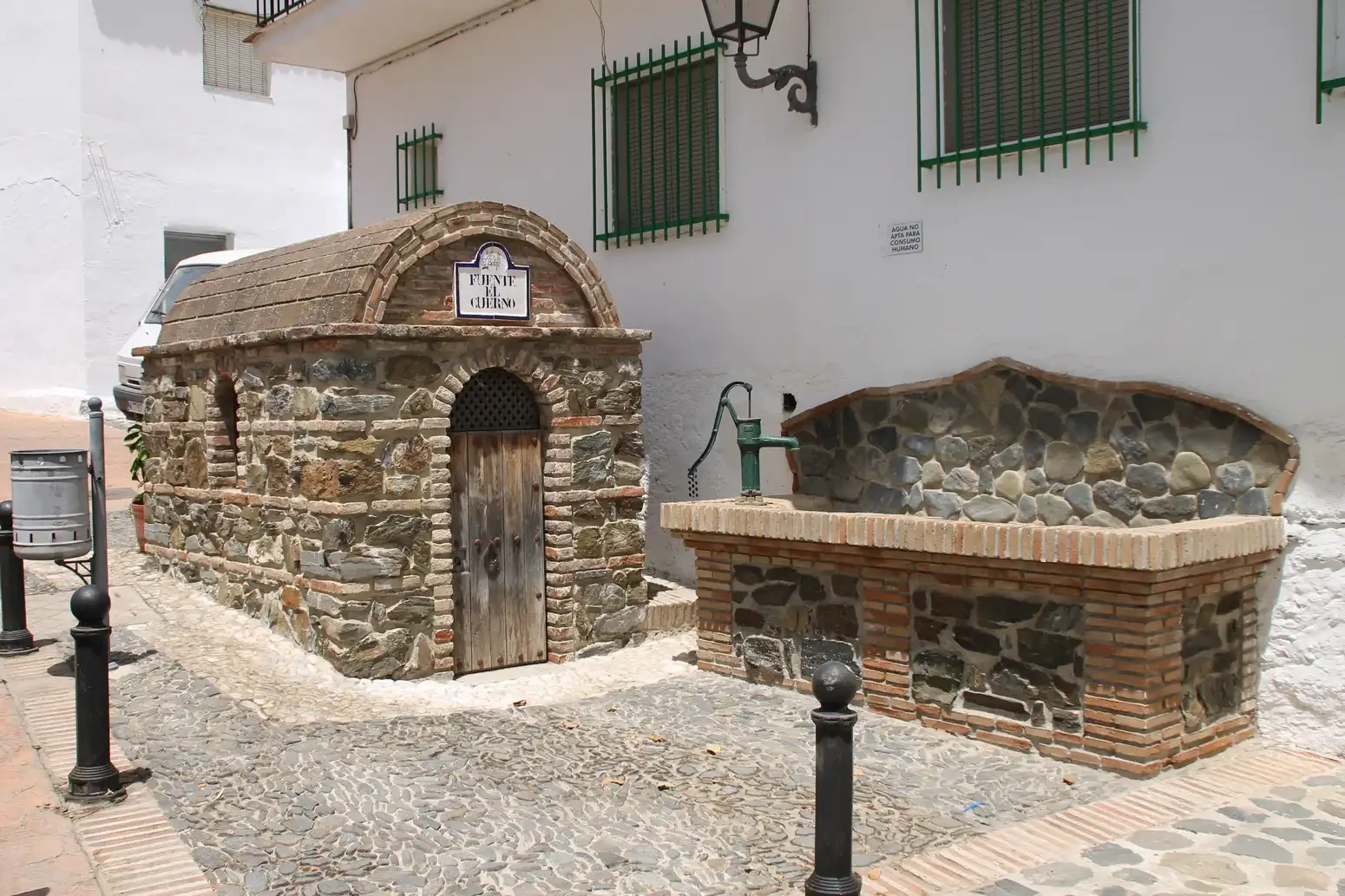 Fuente del Cuerno en El Borge