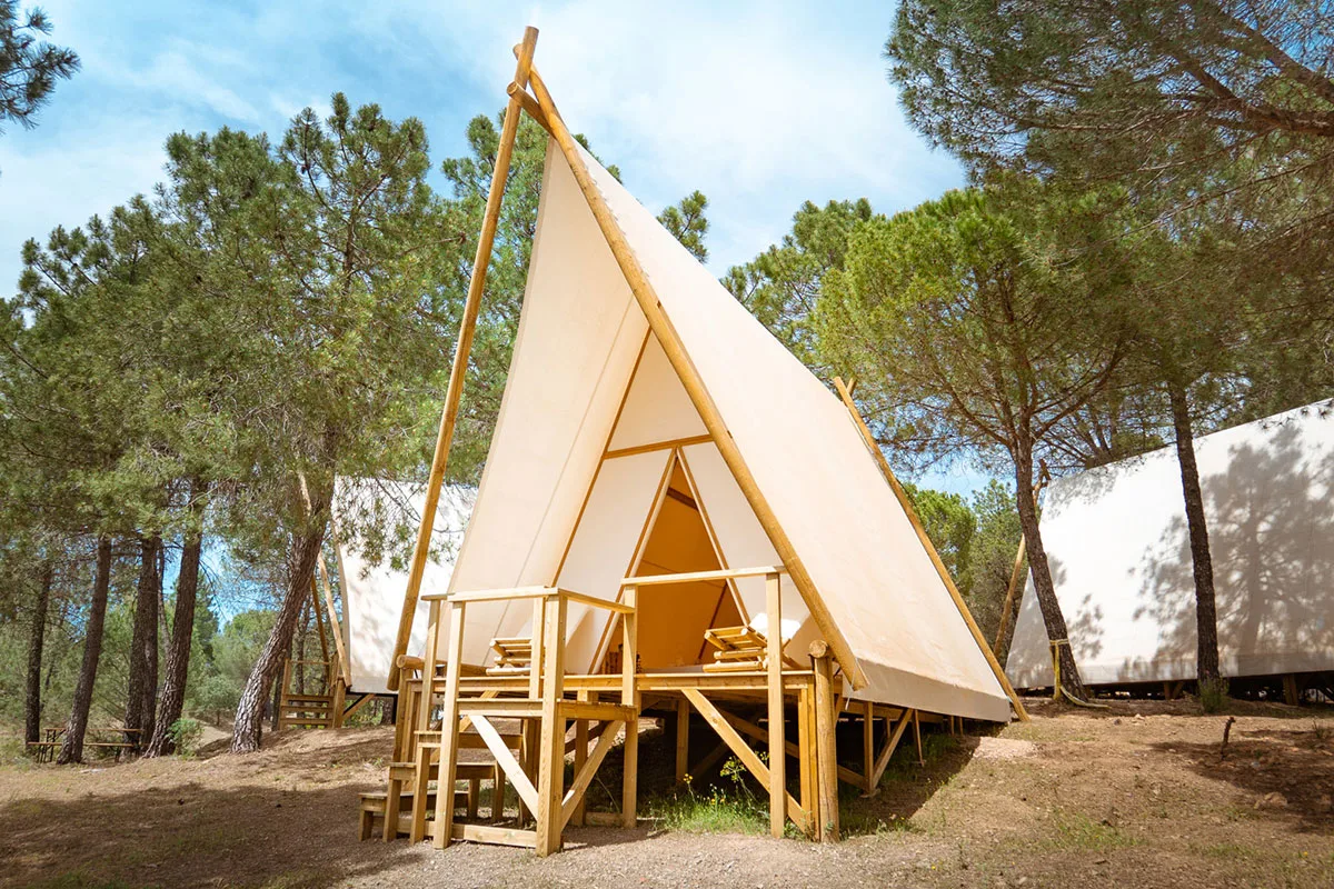 Campe dans les campings les plus spéciaux de Cordoba
