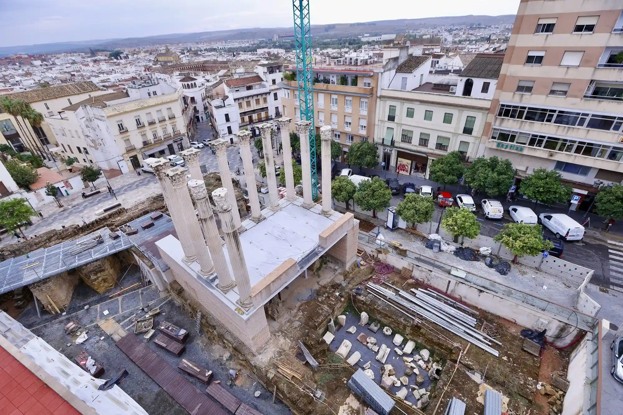 Vue aérienne des travaux du temple romain de Córdoba