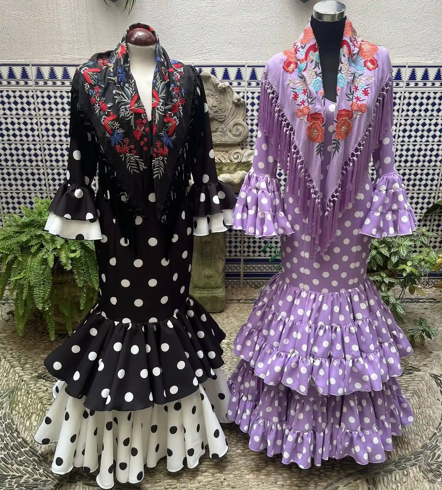 Flamencokjoler i butikken Carmen Cabello i Córdoba