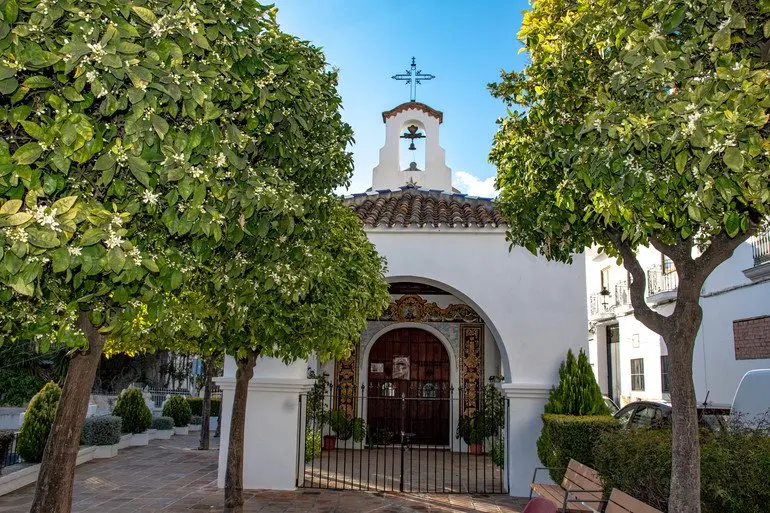 Tradycyjna andaluzyjska kapliczka: Ermita de San Antón