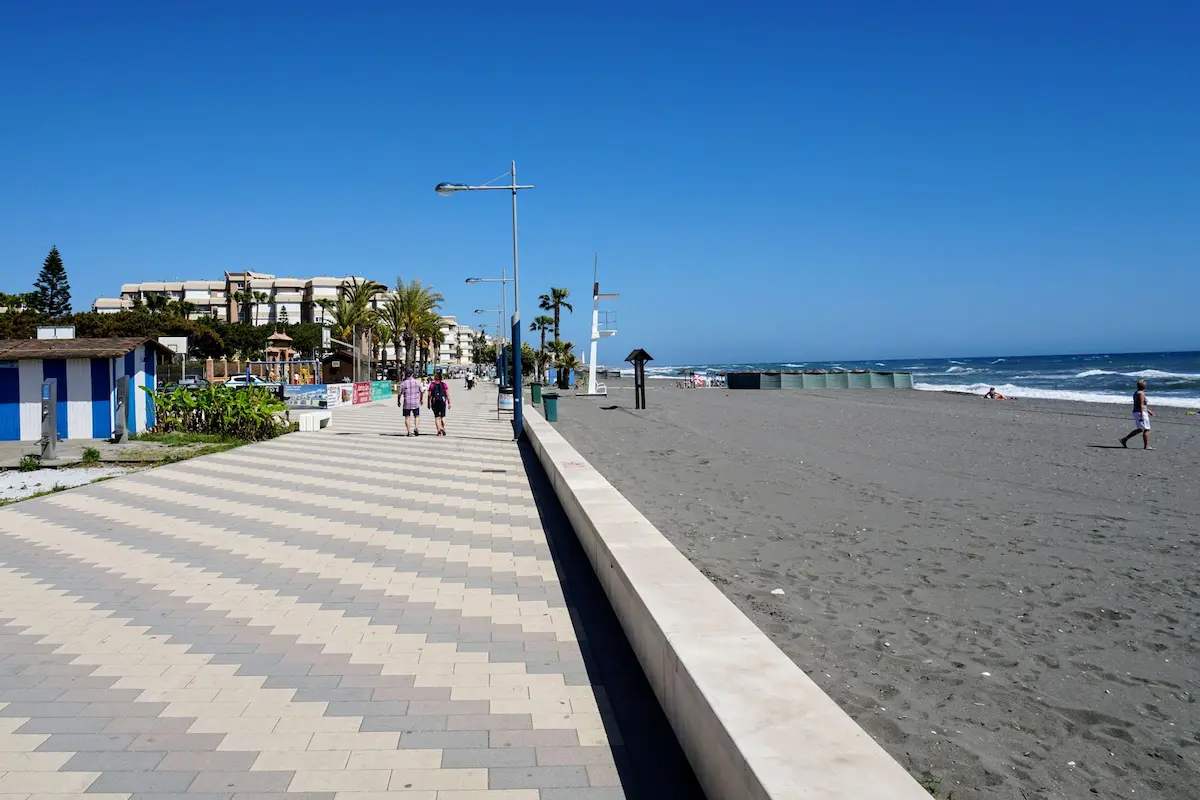 Plaża Ferrara w Torrox Costa