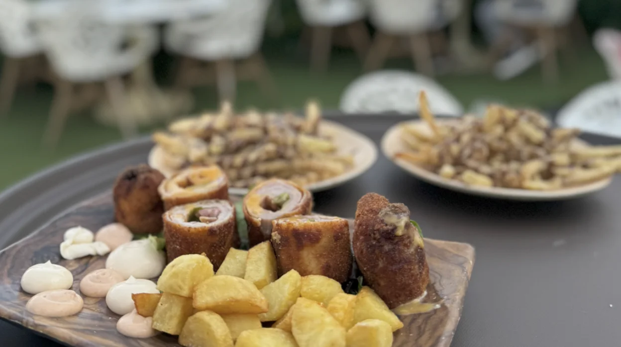 Comida en Taberna Casa Pedro Ximénez en Córdoba