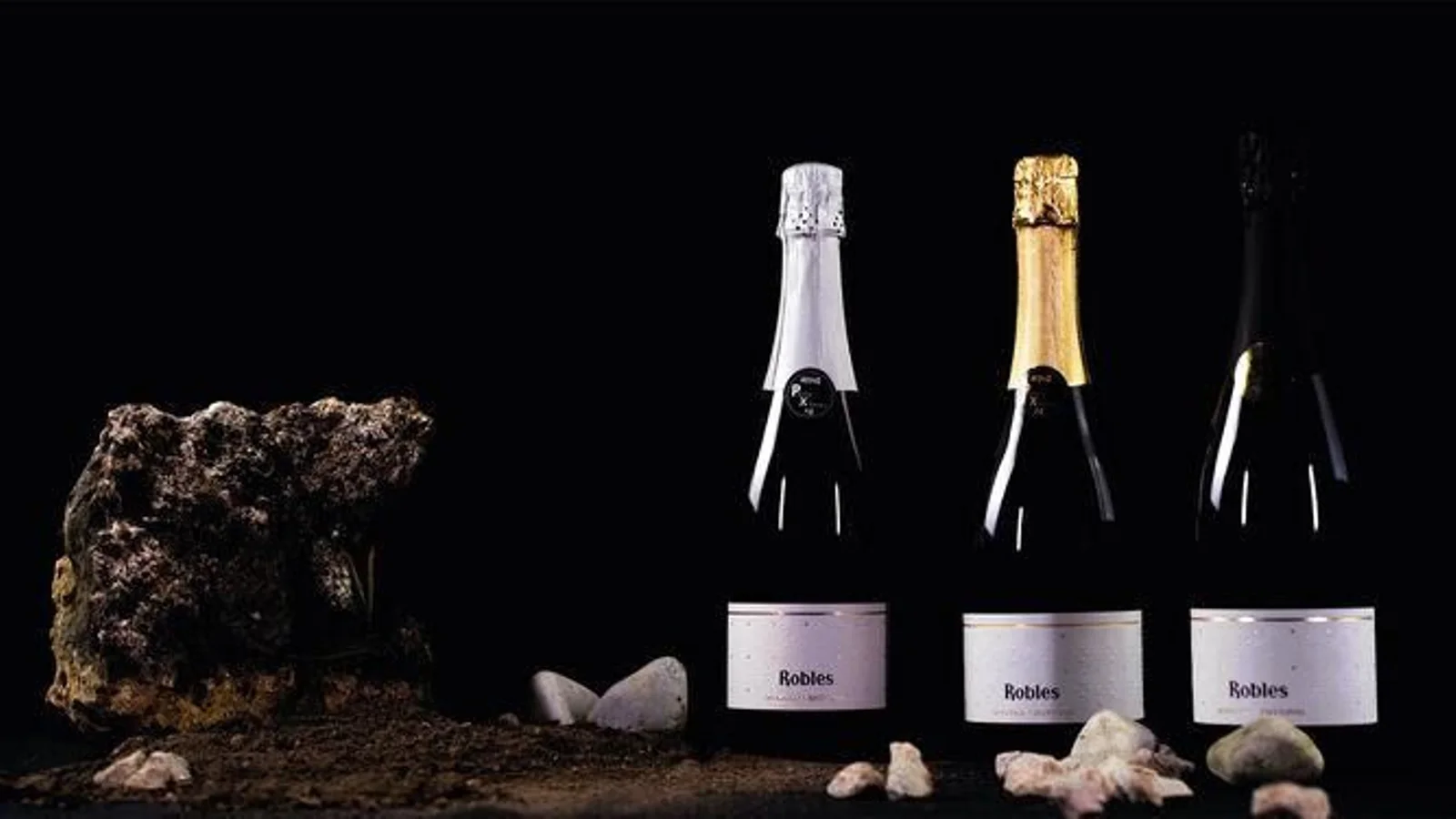 Flessen Robles Brut Nature wijn van Bodegas Robles in Córdoba