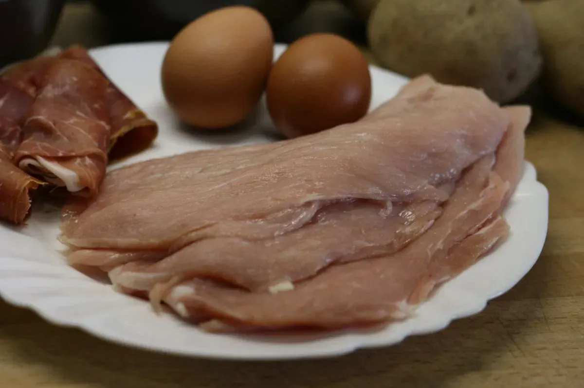 This is how the Cordoban flamenquín is made