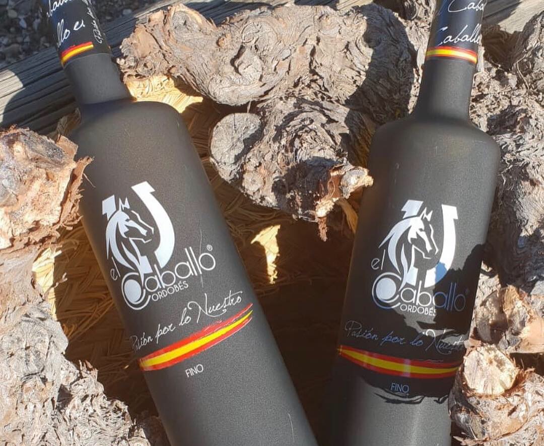 Bottle of 'El Caballo Cordobés' Fino wine