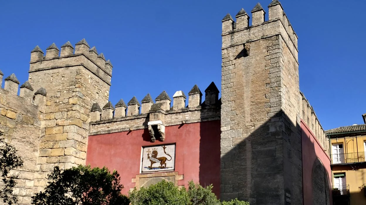 Outer wall of the Alcázar of Sevilla
