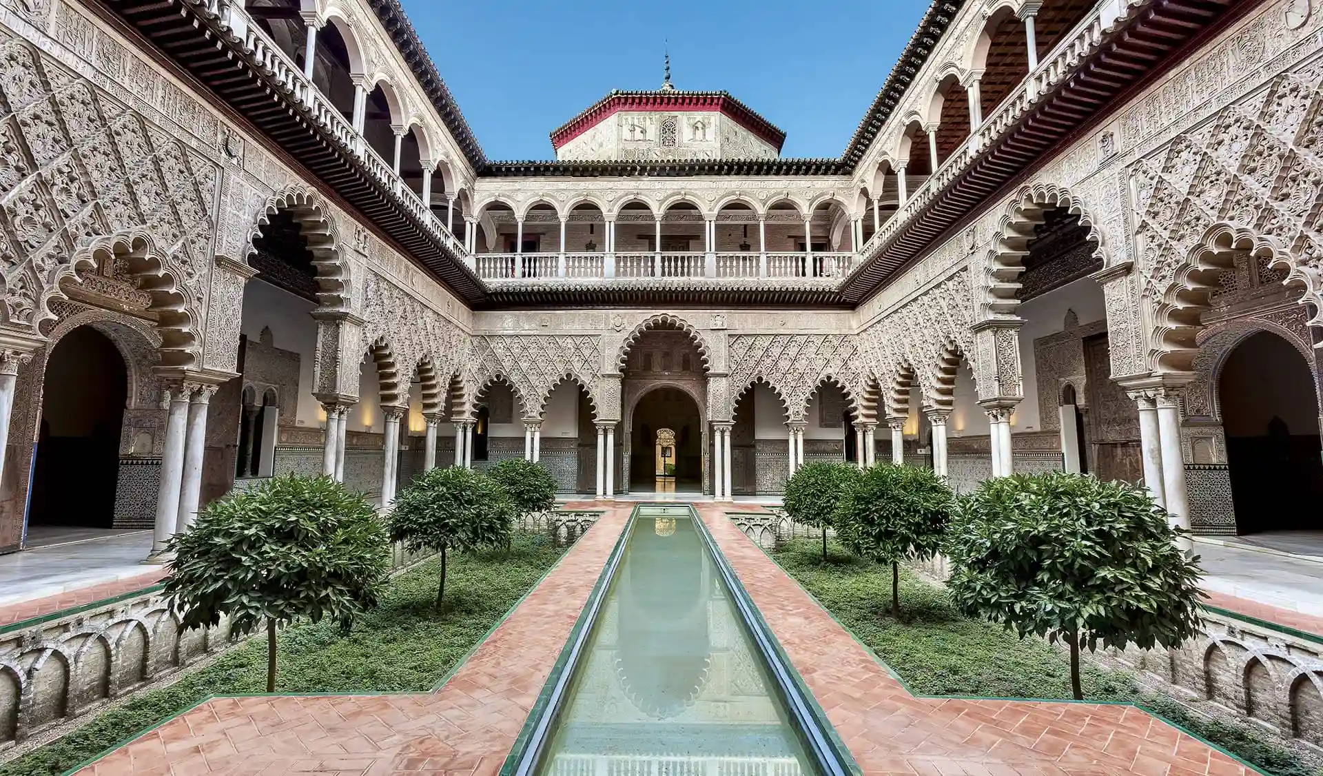 Patio de las Doncellas i Alcázar i Sevilla