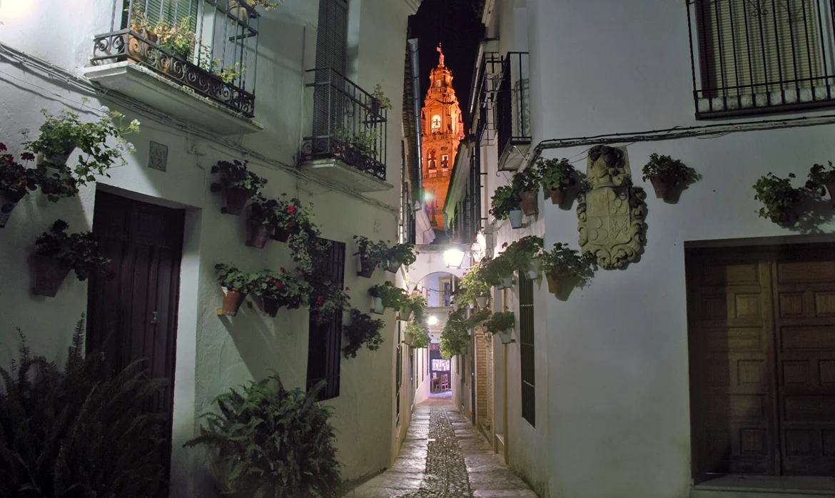 Wander through its streets and experience the authentic Córdoba