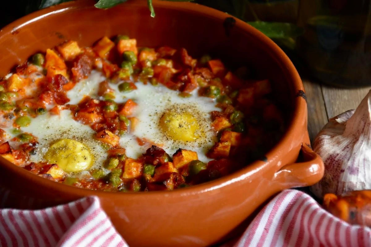 Du må ikke gå glip af huevos a la flamenca i Sevilla